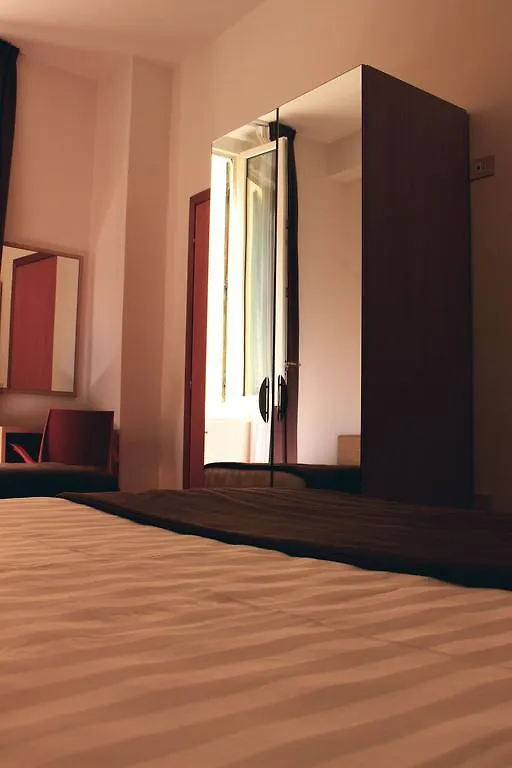 Hotel Esperanza Florence 2*,